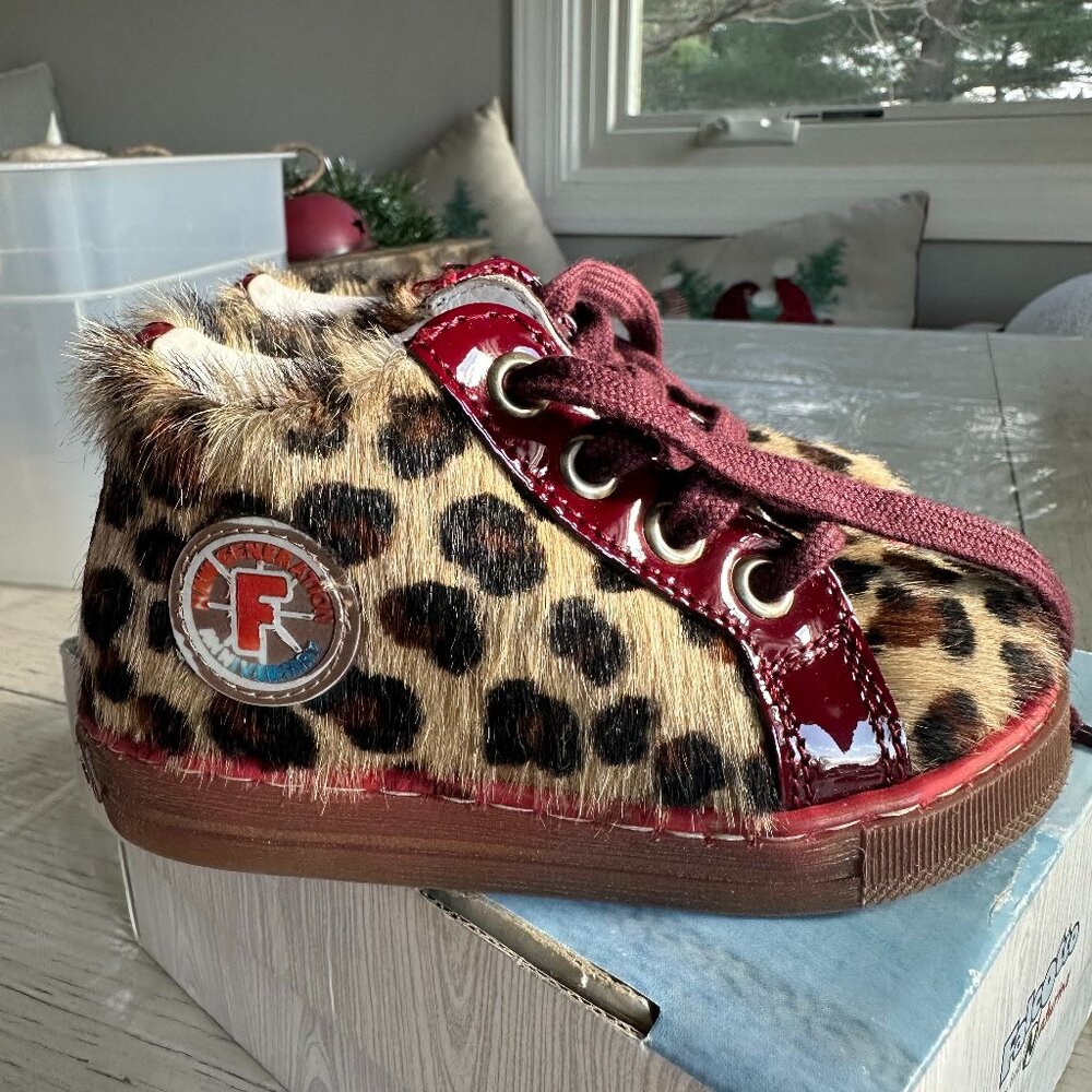 Falcotto  girls high tops size 6